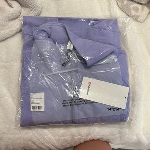 Lululemon Scuba Oversized Funnel Neck